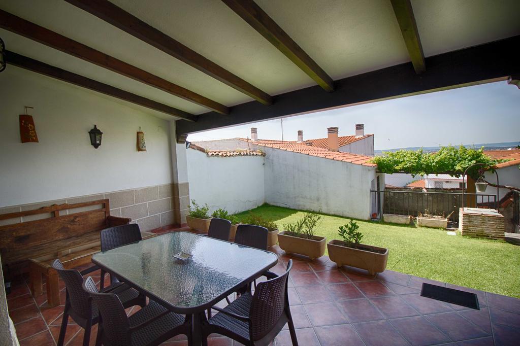 Casa Rural Tia Tomasa Malpartida De Plasencia Dış mekan fotoğraf